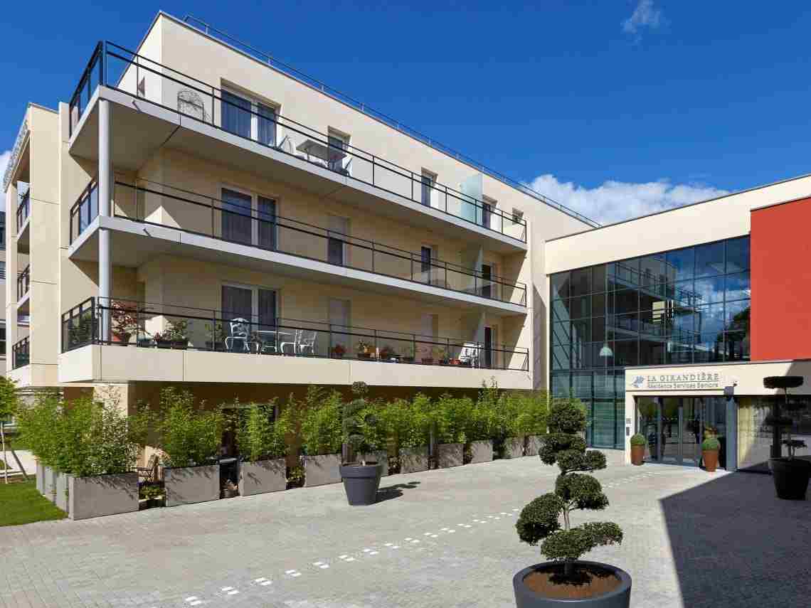Résidence Seniors La Girandiere Bellevue Mans