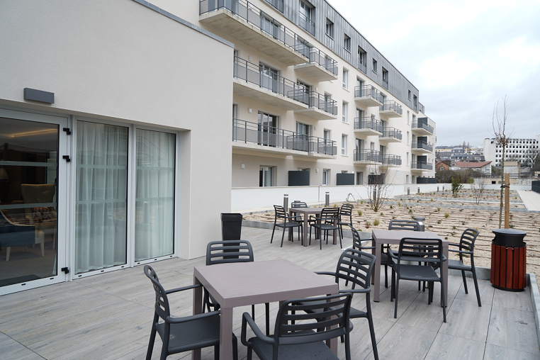 Résidence Seniors Achat Espace Révolution par Idylia